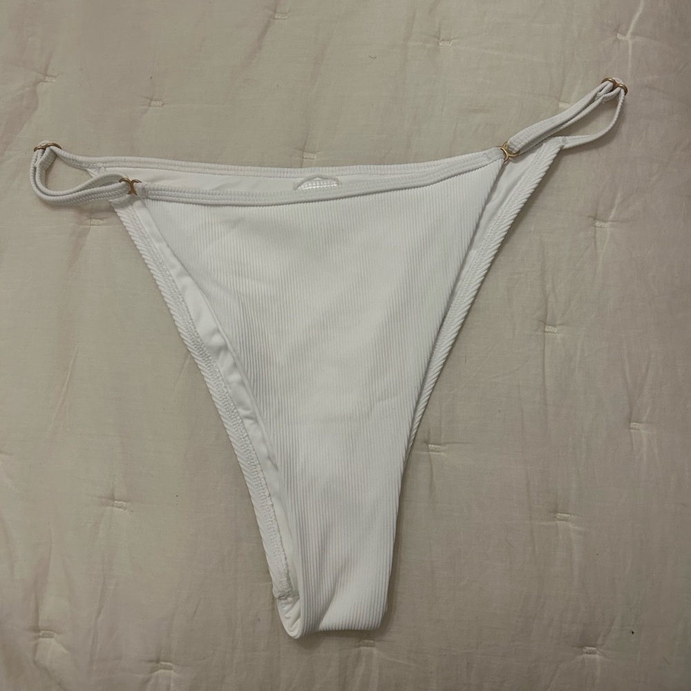 L*Space Hunter Bikini Top/Remi Bikini Bottom - Picture 6 of 8